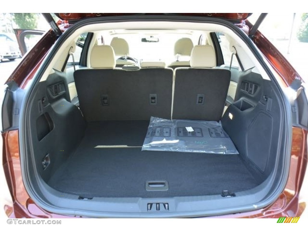 2015 Edge Titanium AWD - Bronze Fire Metallic / Ceramic photo #17