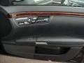 Black - S 550 Sedan Photo No. 22
