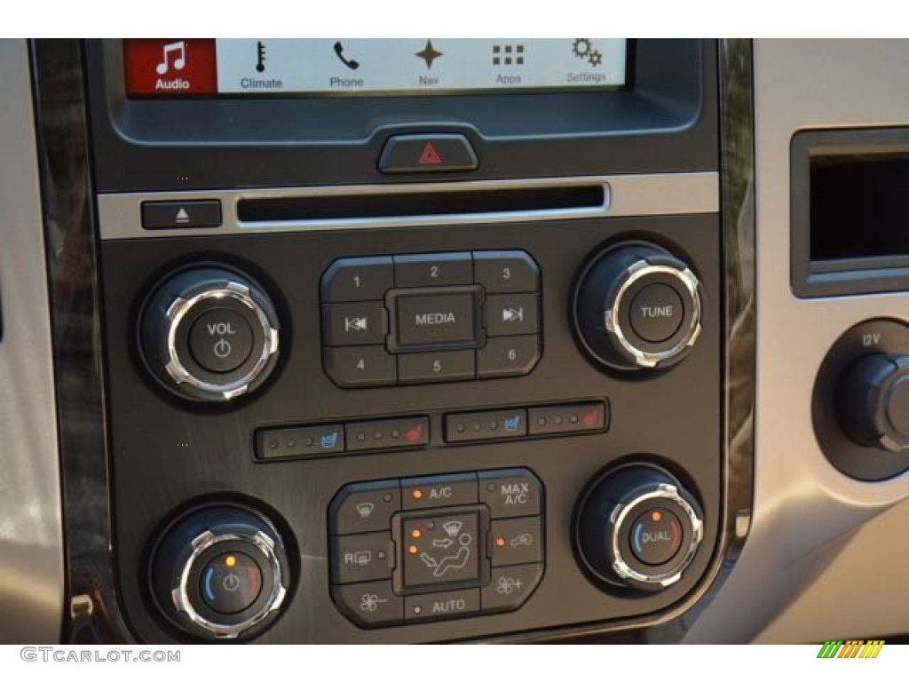 2016 Ford Expedition Limited Controls Photo #106950183