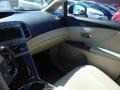 Blizzard White Pearl - Venza LE Photo No. 15