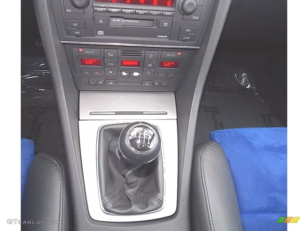 2004 S4 4.2 quattro Sedan - Nogaro Blue / Black/Blue photo #31