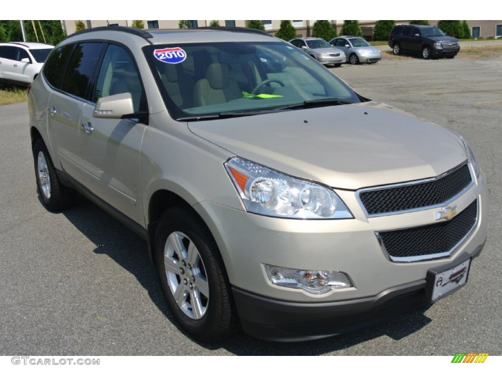 2010 Traverse LT - Gold Mist Metallic / Cashmere photo #1