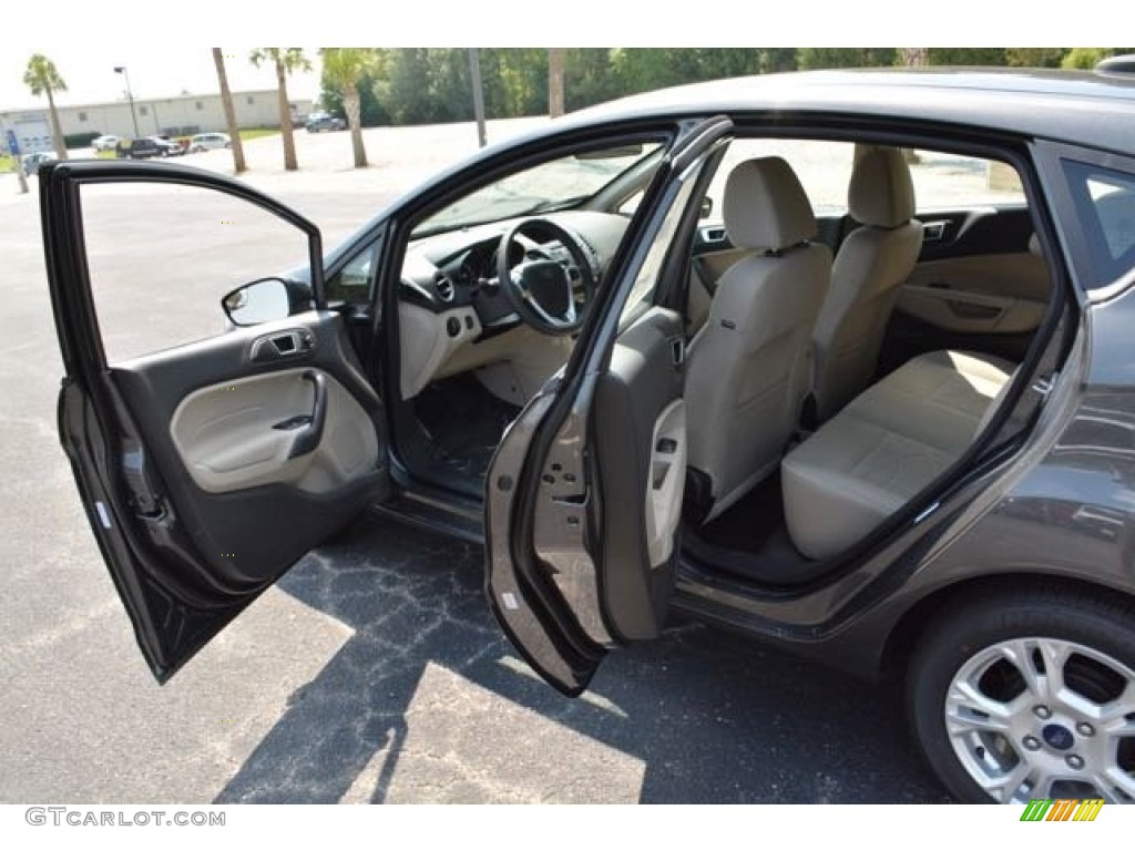 2015 Fiesta SE Hatchback - Magnetic Metallic / Medium Light Stone photo #10