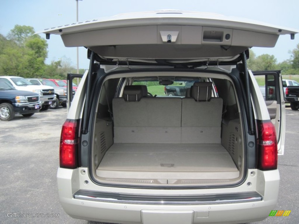 2016 Suburban LTZ 4WD - Champagne Silver Metallic / Cocoa/Dune photo #31