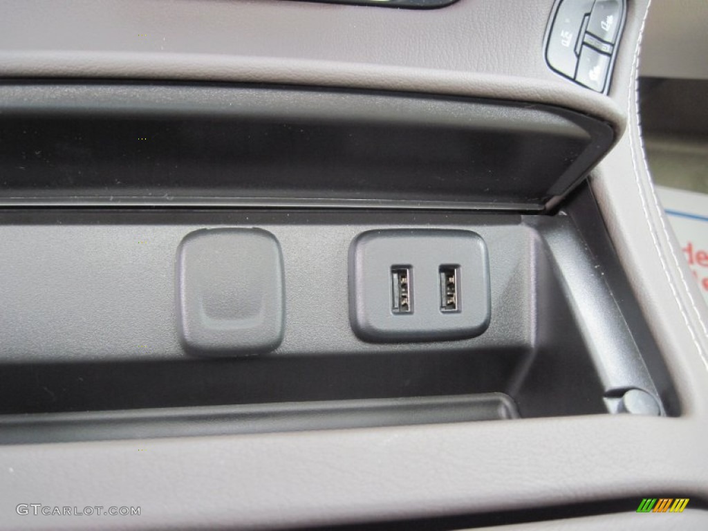 2016 Suburban LTZ 4WD - Champagne Silver Metallic / Cocoa/Dune photo #51