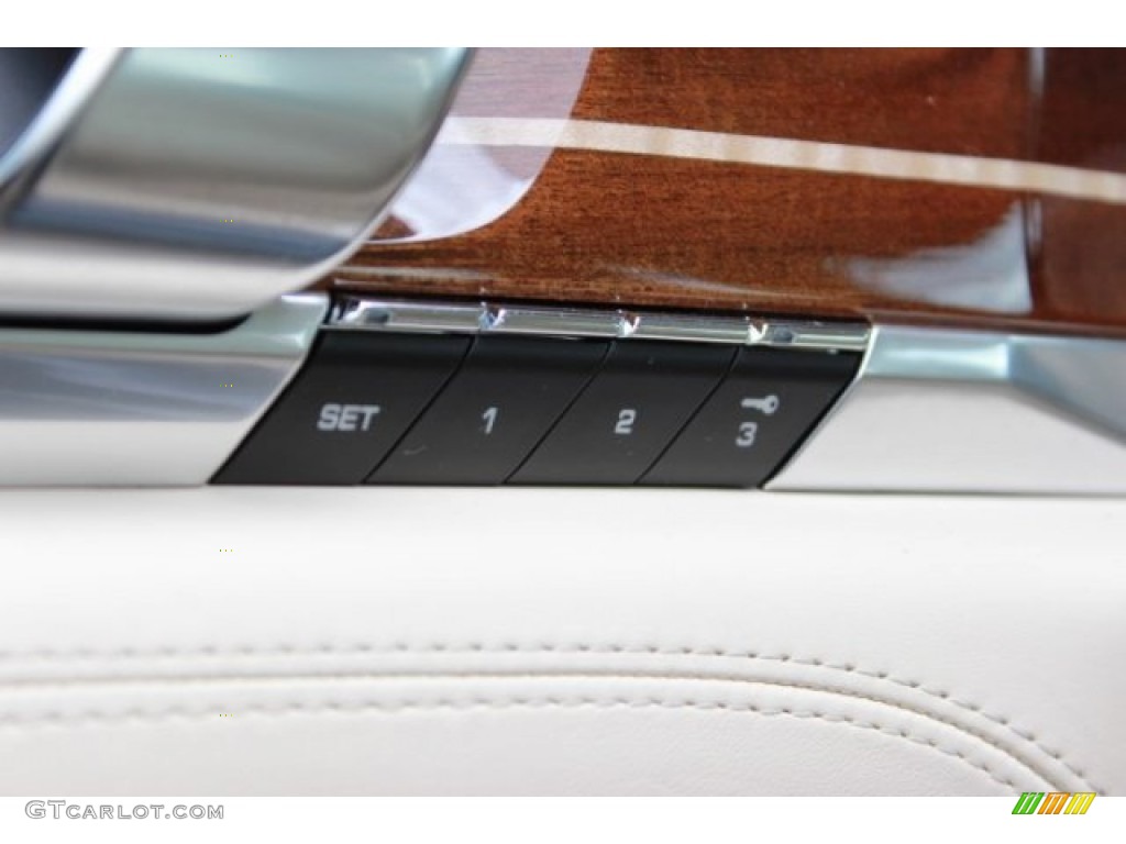 2013 Panamera S - Yachting Blue Metallic / Yachting Blue/Cream photo #15
