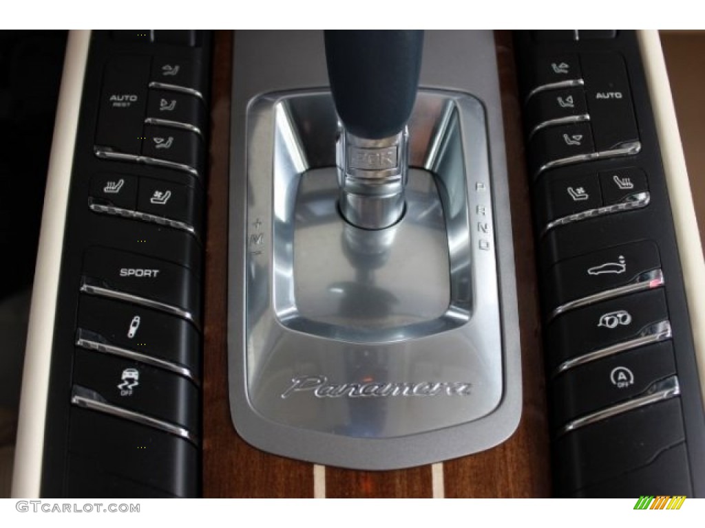 2013 Panamera S - Yachting Blue Metallic / Yachting Blue/Cream photo #24