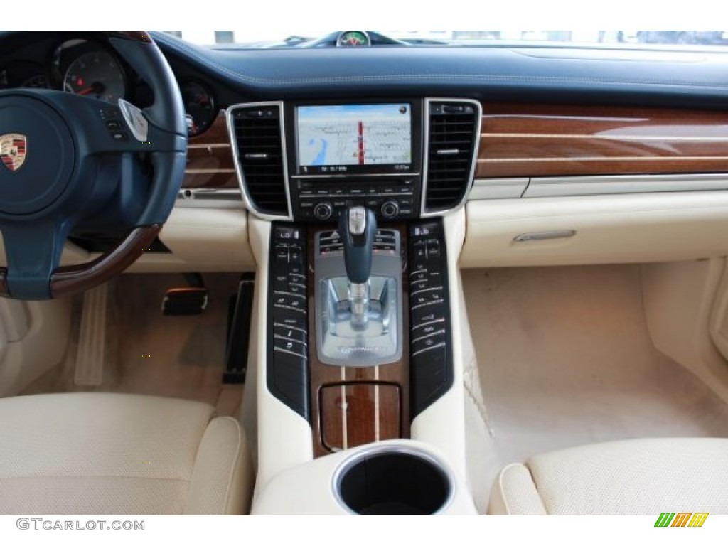 2013 Panamera S - Yachting Blue Metallic / Yachting Blue/Cream photo #40