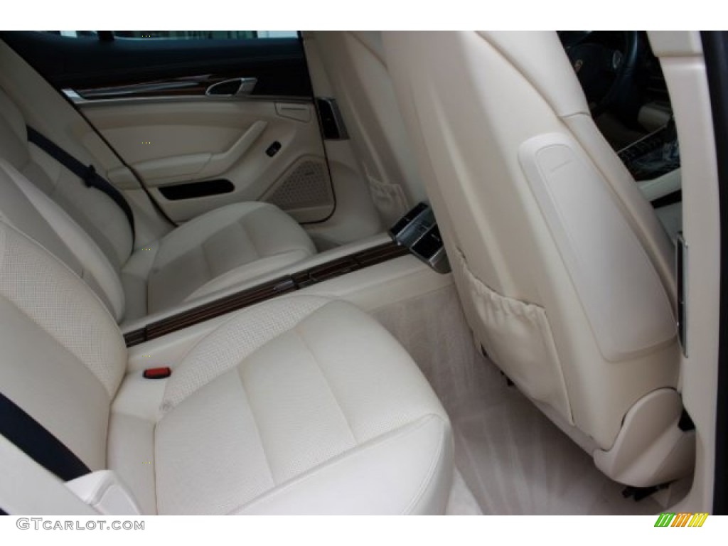 2013 Panamera S - Yachting Blue Metallic / Yachting Blue/Cream photo #45