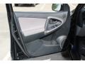 Black - RAV4  Photo No. 11