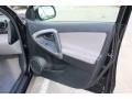 Black - RAV4  Photo No. 18