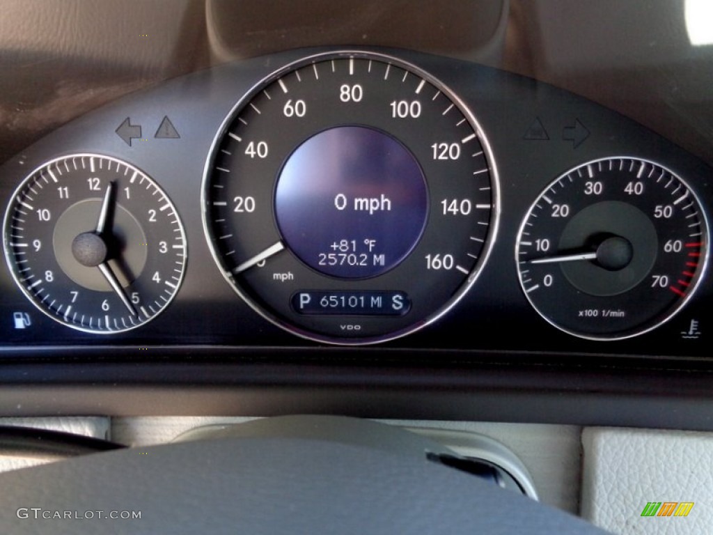 2003 Mercedes-Benz CLK 500 Coupe Gauges Photos