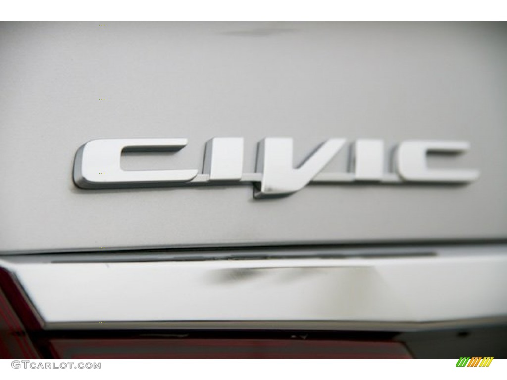 2015 Civic SE Sedan - Alabaster Silver Metallic / Black photo #3