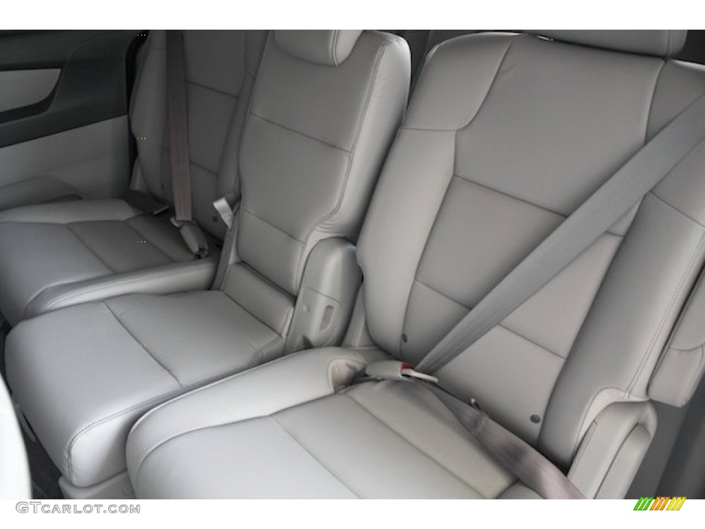 Gray Interior 2016 Honda Odyssey EX-L Photo #106975837
