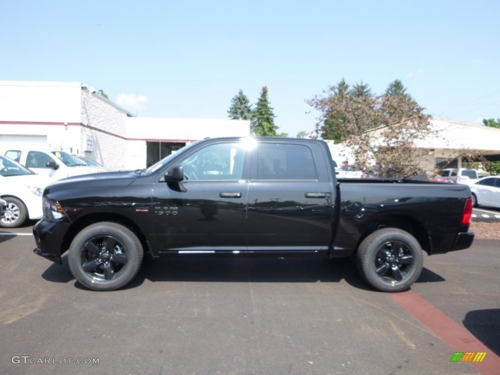 Brilliant Black Crystal Pearl 2016 Ram 1500 Express Crew Cab 4x4 Exterior Photo #106979158