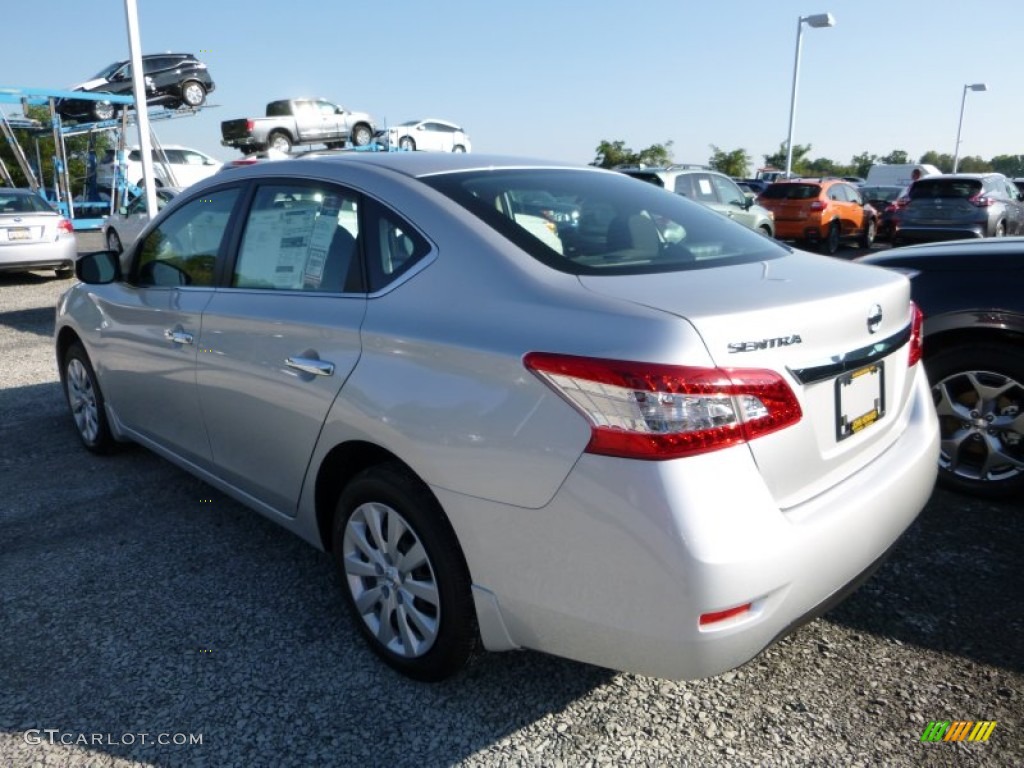 2015 Sentra S - Brilliant Silver / Charcoal photo #9