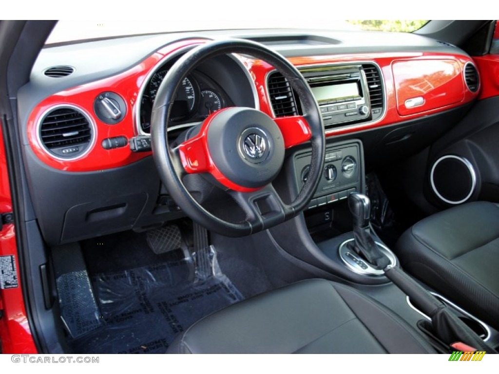 Titan Black Interior 2012 Volkswagen Beetle 2.5L Photo #106988464