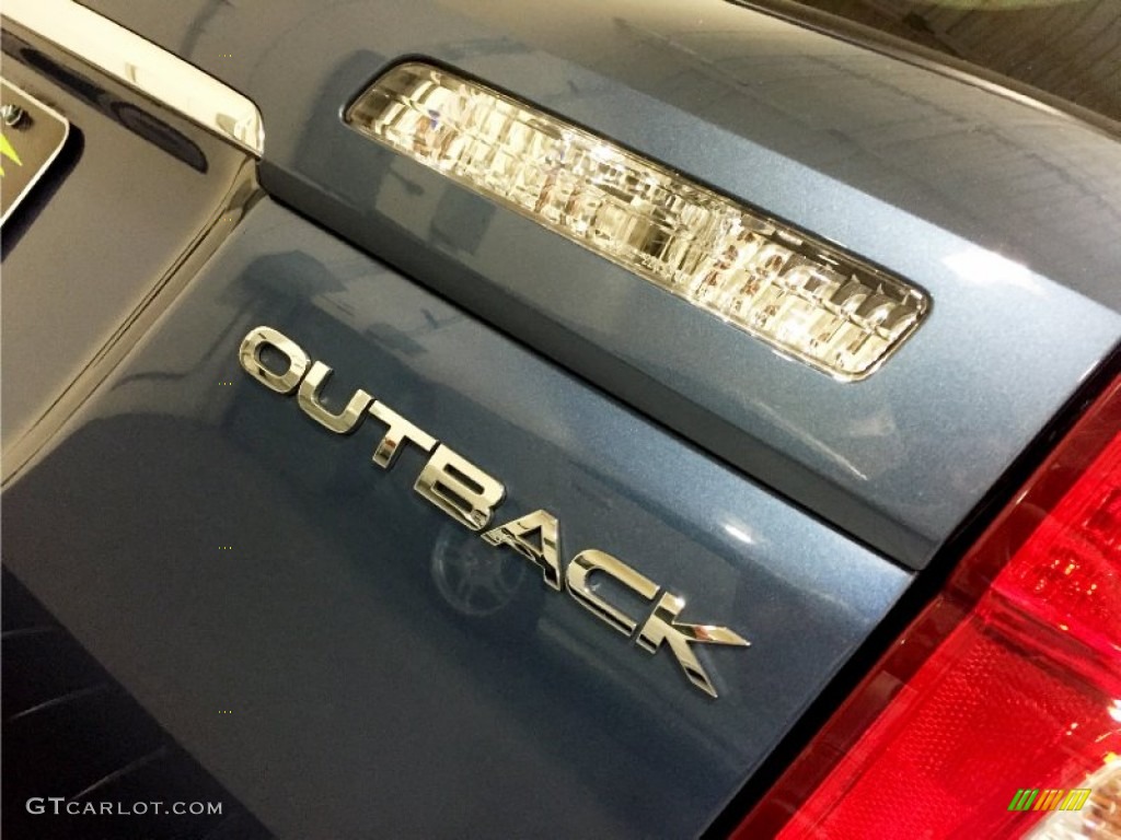 2008 Subaru Outback 2.5i Limited Wagon Marks and Logos Photos