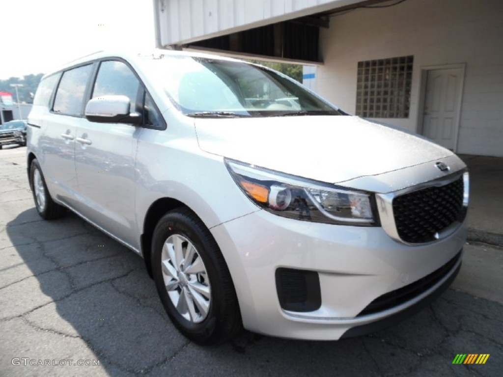 Bright Silver 2016 Kia Sedona LX Exterior Photo #106989334