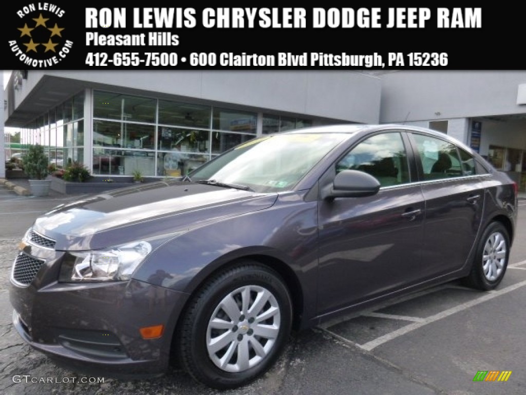 2011 Cruze LS - Taupe Gray Metallic / Jet Black/Medium Titanium photo #1