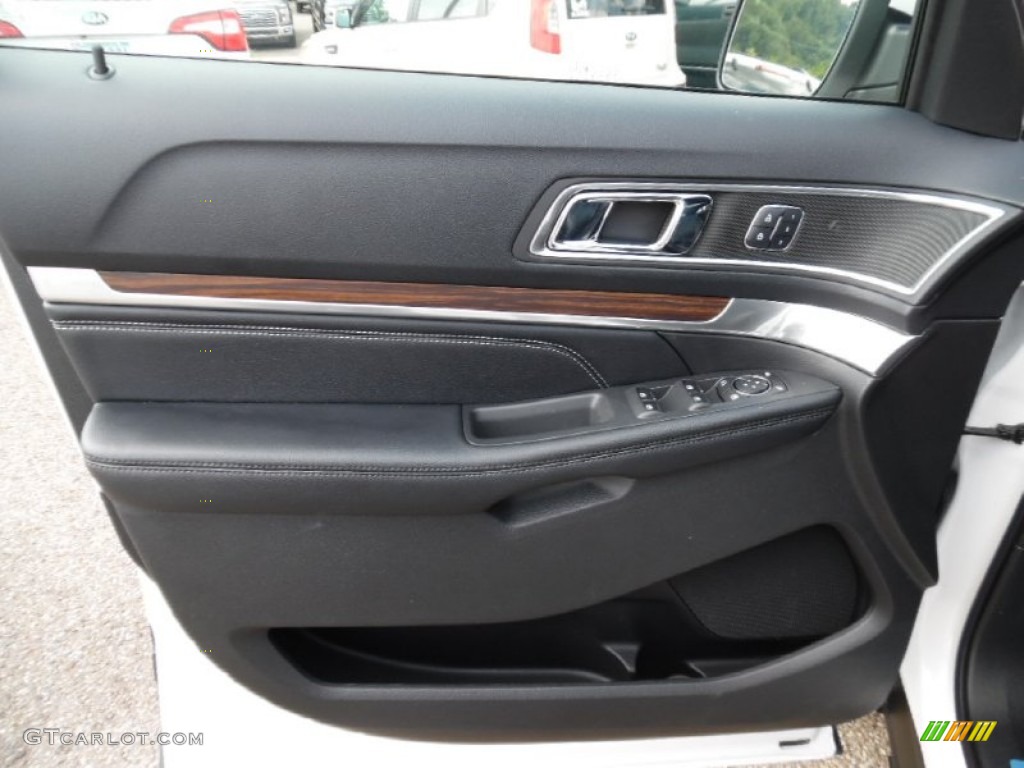 2016 Ford Explorer Limited 4WD Ebony Black Door Panel Photo #106991644