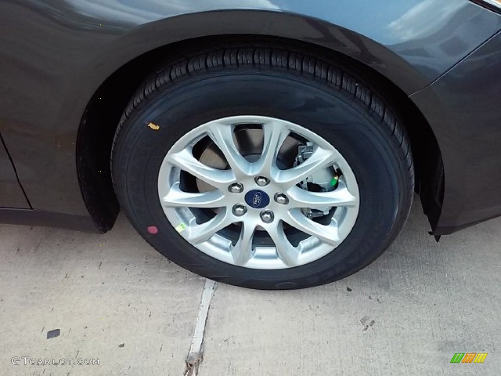 2016 Fusion S - Magnetic Metallic / Medium Earth Gray photo #2