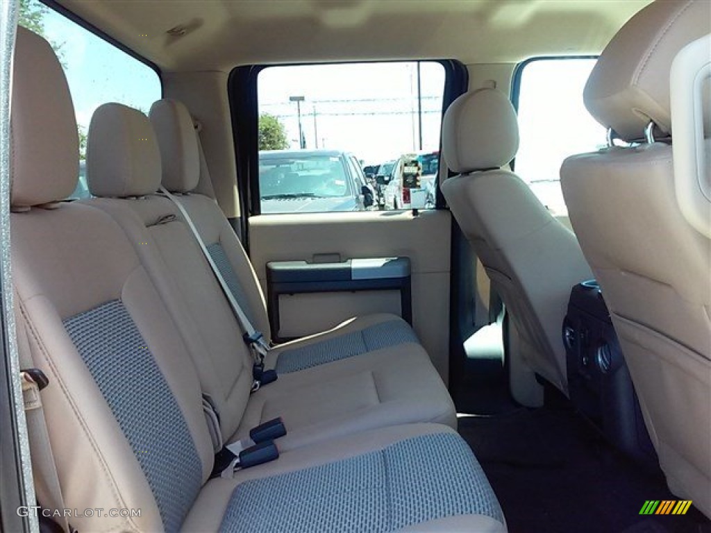 2015 F350 Super Duty XLT Crew Cab 4x4 - Green Gem / Adobe photo #16