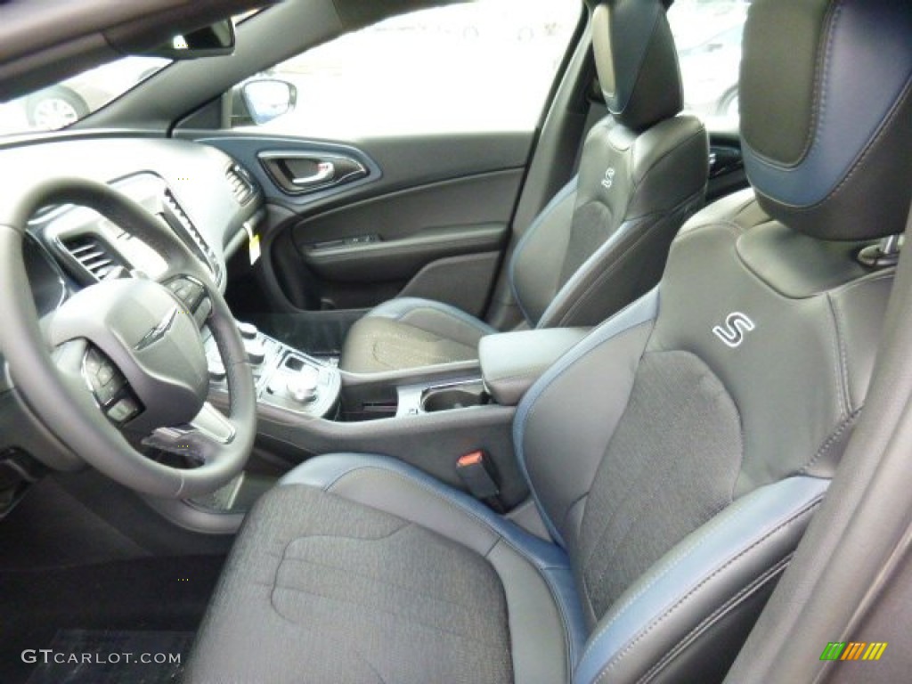 Black Interior 2016 Chrysler 200 S Photo #106995820