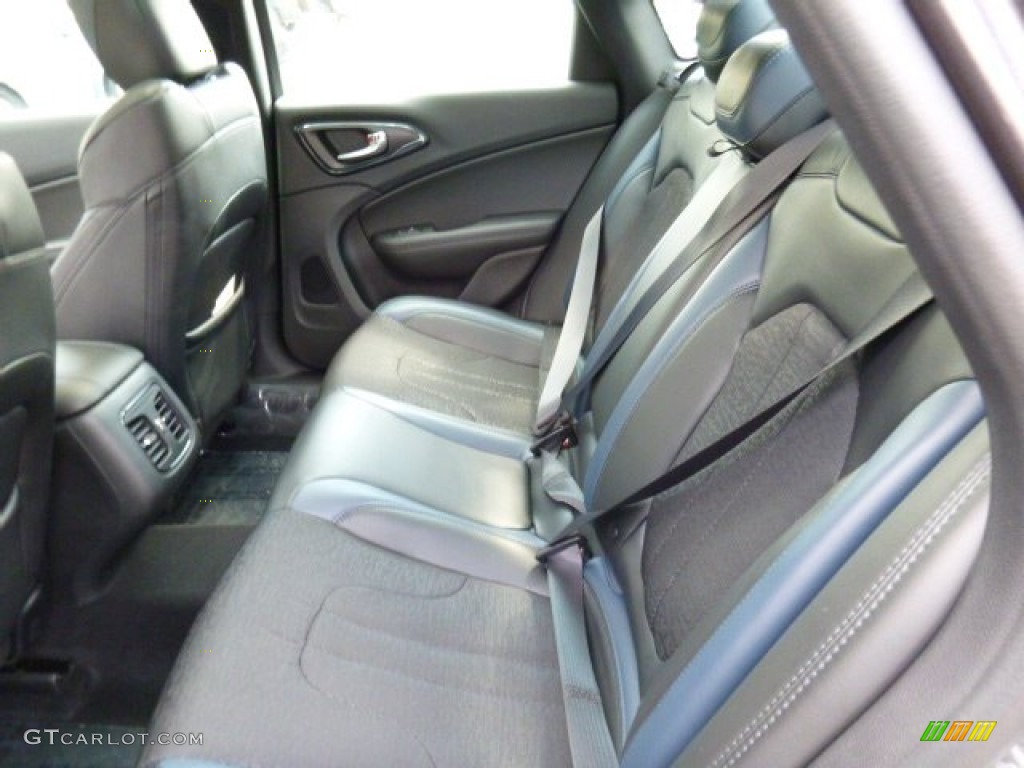 2016 Chrysler 200 S Rear Seat Photos