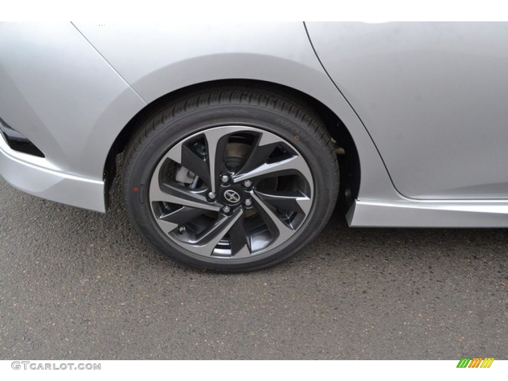 2016 Scion iM Standard iM Model Wheel Photo #107000242