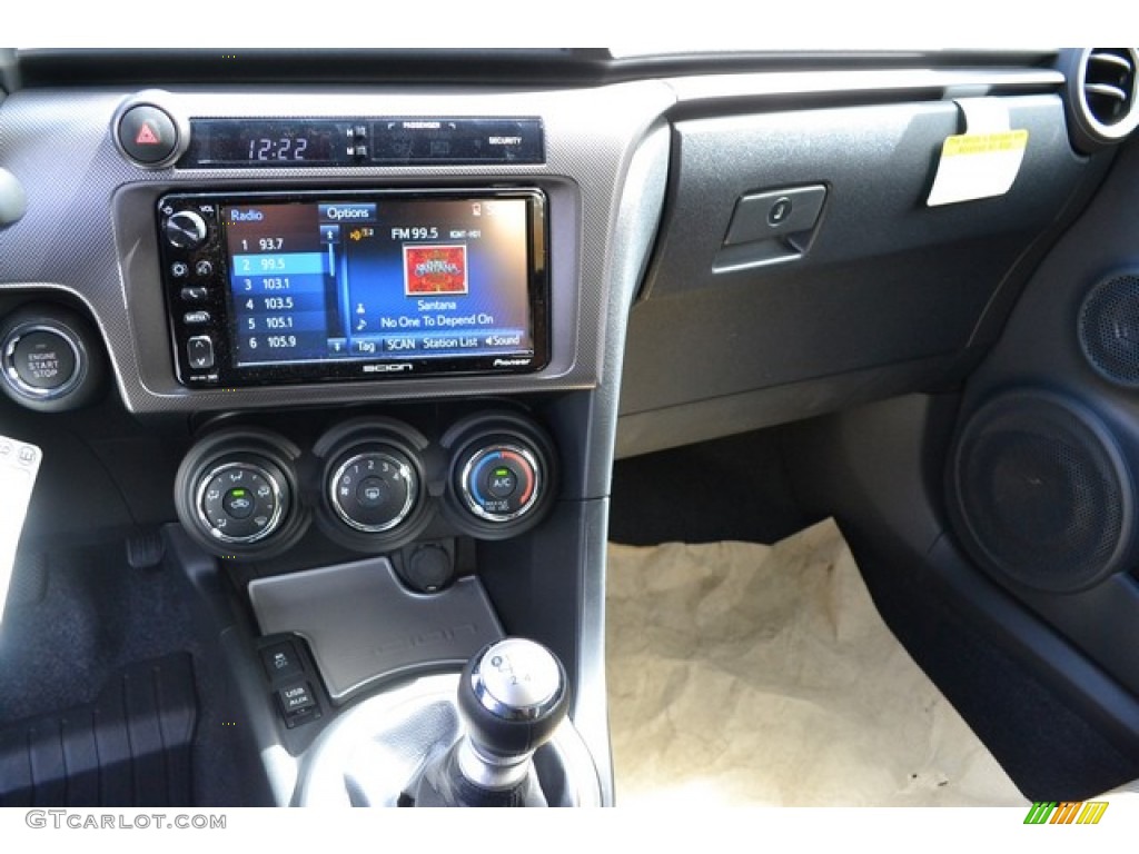 2016 Scion tC Standard tC Model Controls Photo #107000356
