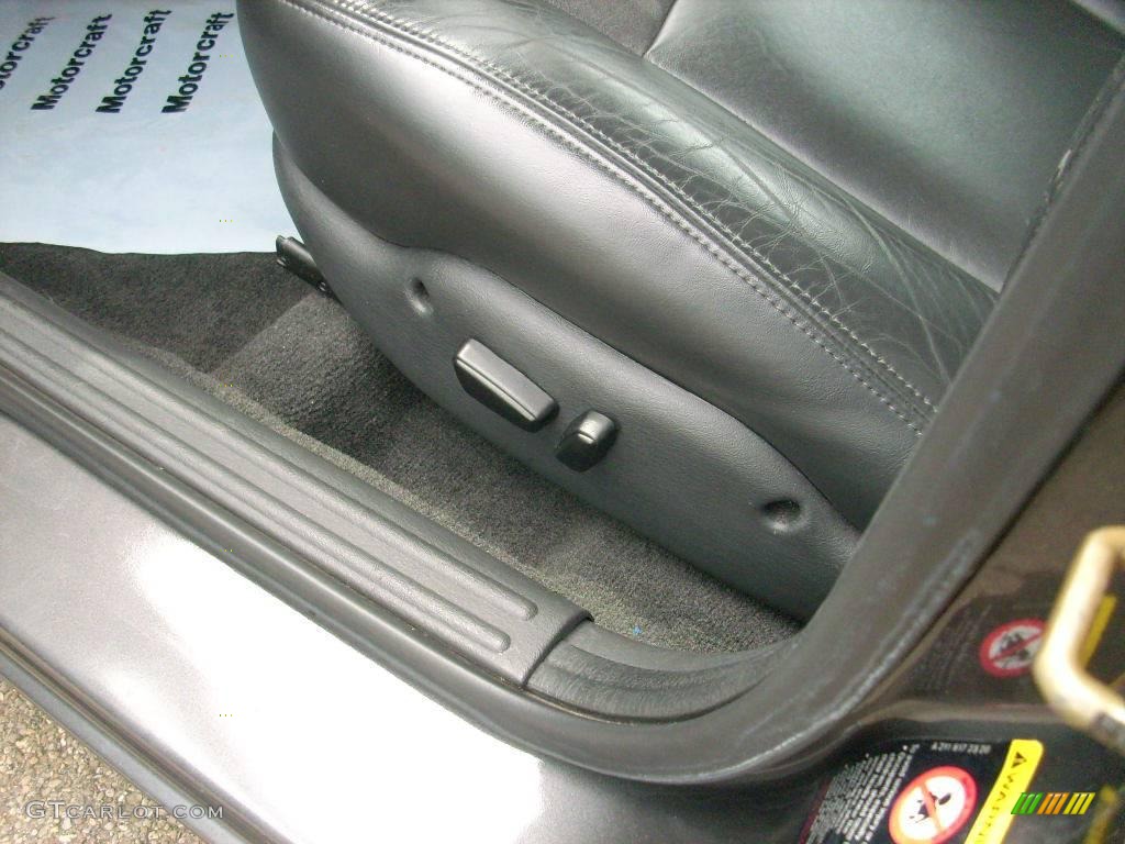 2004 Sebring LXi Sedan - Graphite Metallic / Dark Slate Gray photo #17