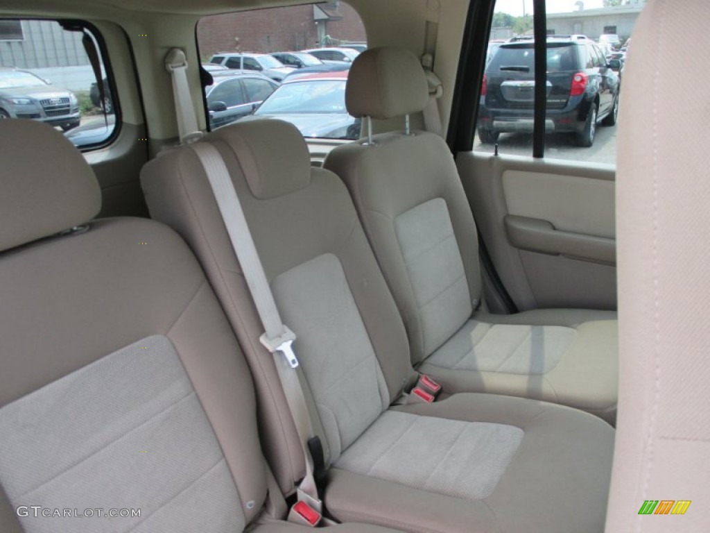 2005 Expedition XLT 4x4 - Dark Stone Metallic / Medium Parchment photo #13