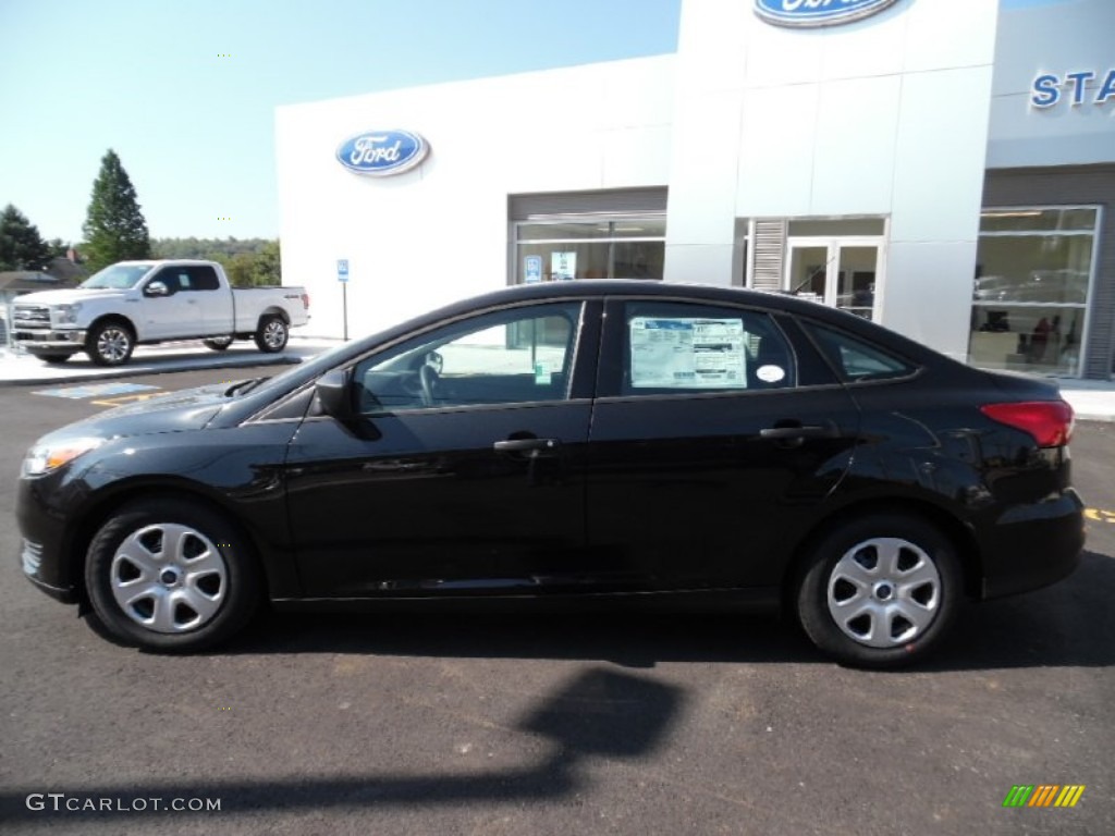 2015 Focus S Sedan - Tuxedo Black Metallic / Charcoal Black photo #9