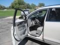 White Diamond Tricoat - Enclave Premium AWD Photo No. 2