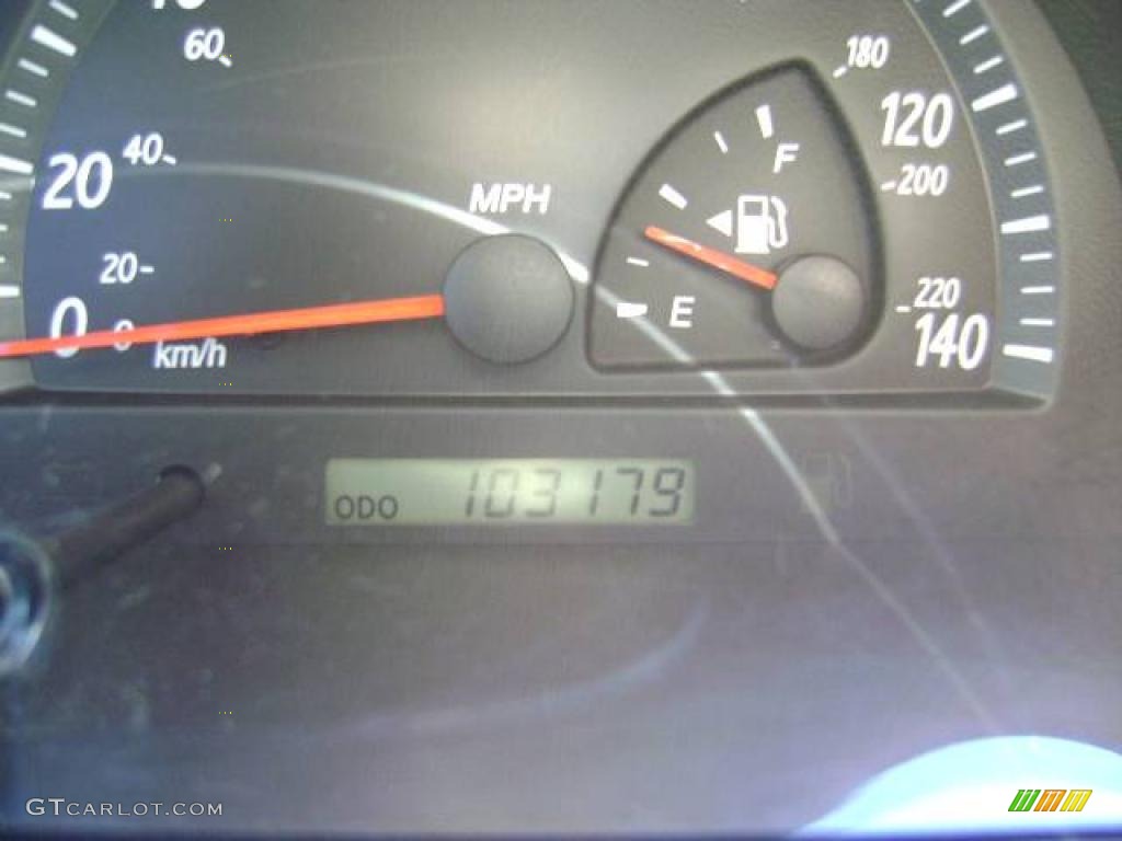 2003 Camry LE - Desert Sand Mica / Taupe photo #13