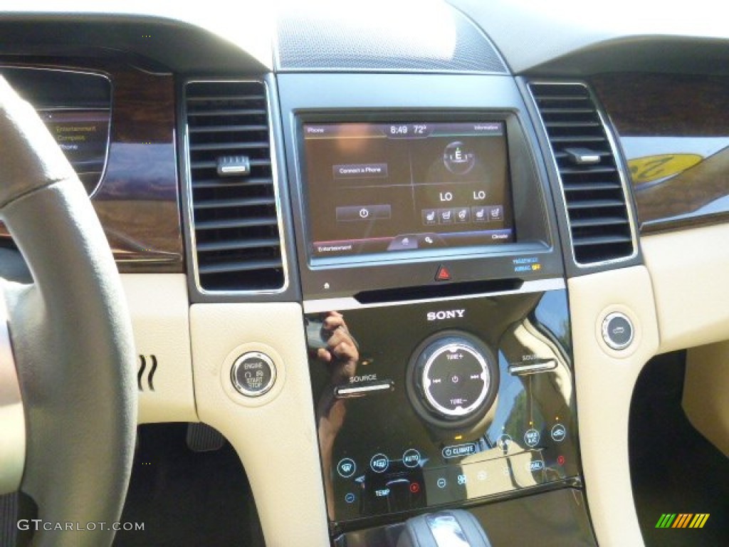 2015 Taurus Limited AWD - Caribou Metallic / Dune photo #23