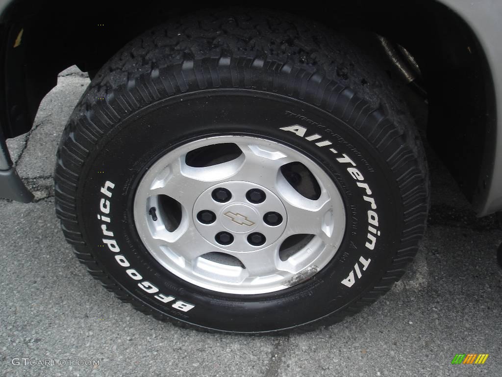 2003 Silverado 1500 Z71 Extended Cab 4x4 - Dark Gray Metallic / Medium Gray photo #15