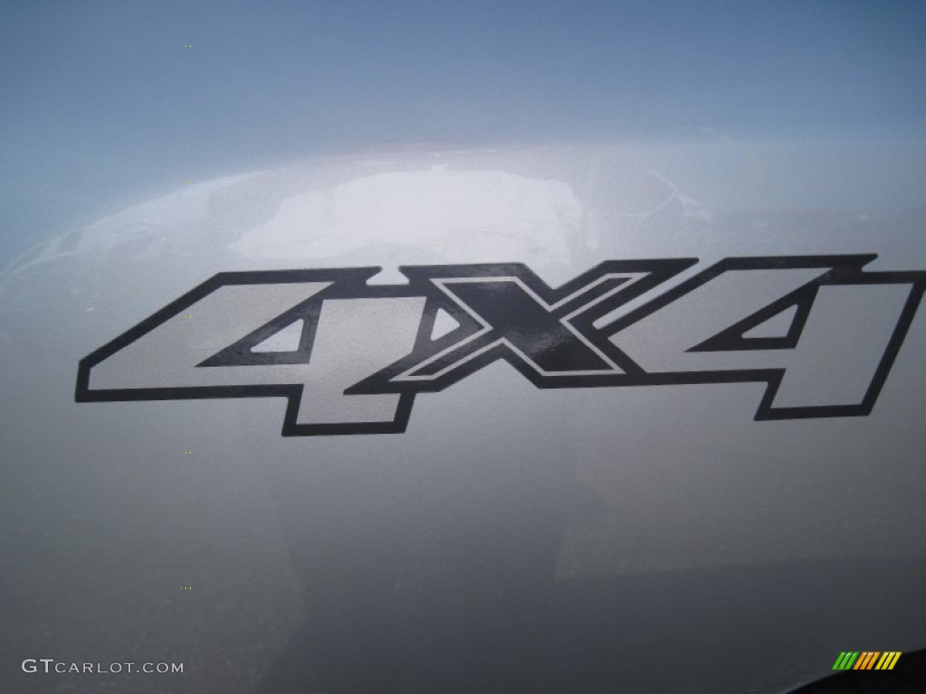 2010 Silverado 2500HD LTZ Crew Cab 4x4 - Sheer Silver Metallic / Ebony photo #12