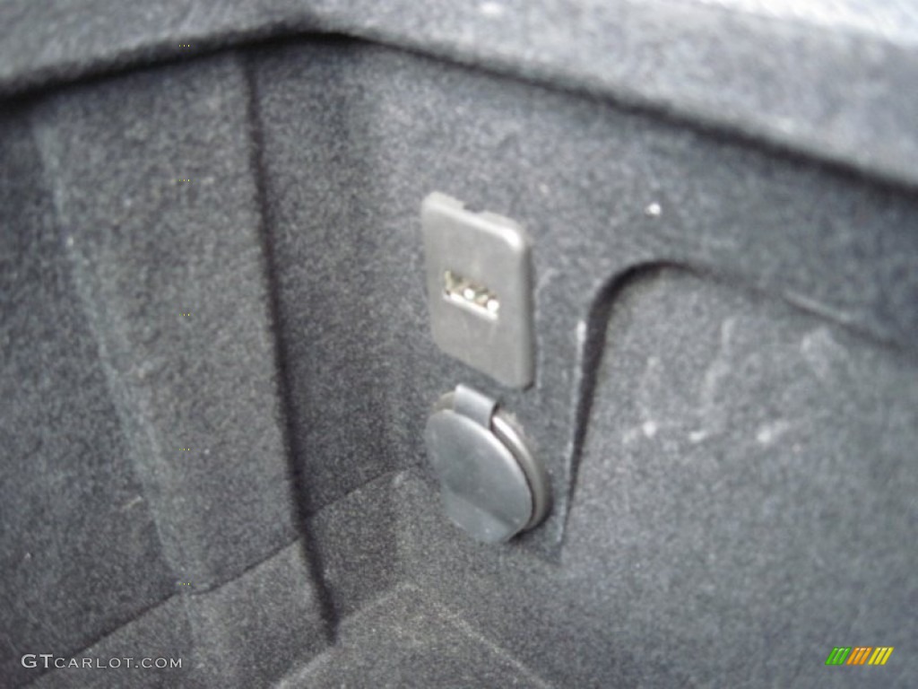 2010 Silverado 2500HD LTZ Crew Cab 4x4 - Sheer Silver Metallic / Ebony photo #35