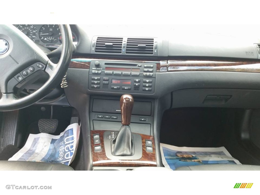 2004 3 Series 325xi Sedan - Silver Grey Metallic / Black photo #8