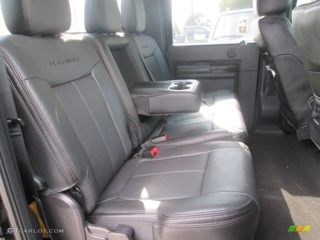 2016 Ford F350 Super Duty Platinum Crew Cab 4x4 DRW Rear Seat Photos