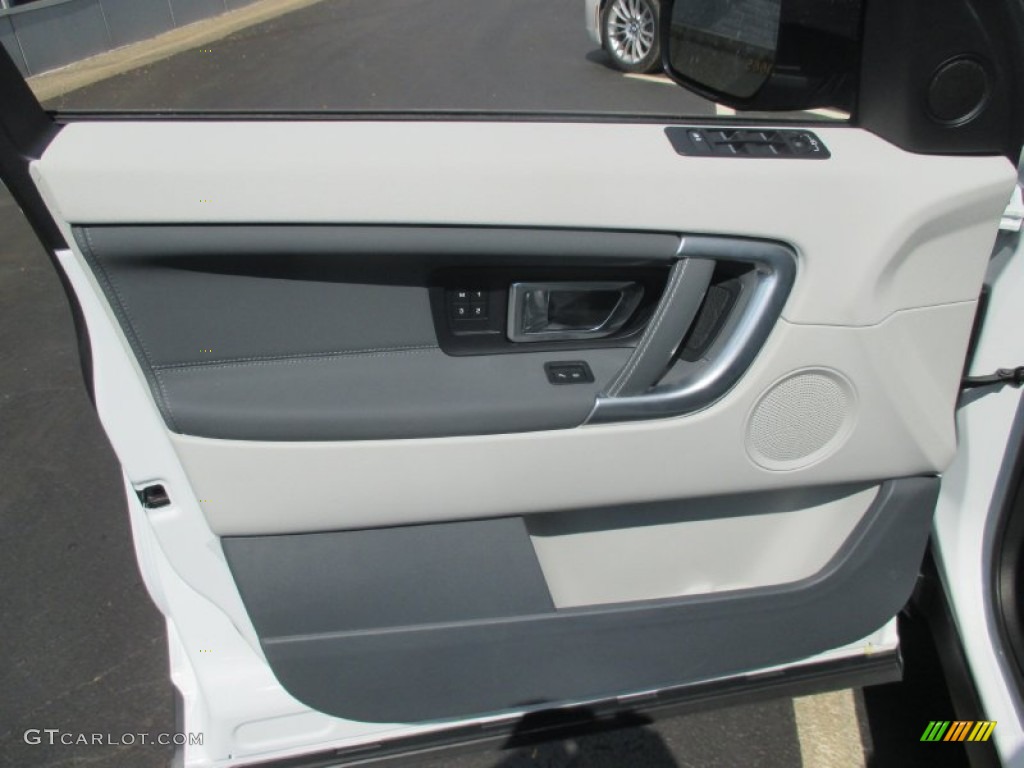 2016 Land Rover Discovery Sport HSE 4WD Cirrus Door Panel Photo #107023596