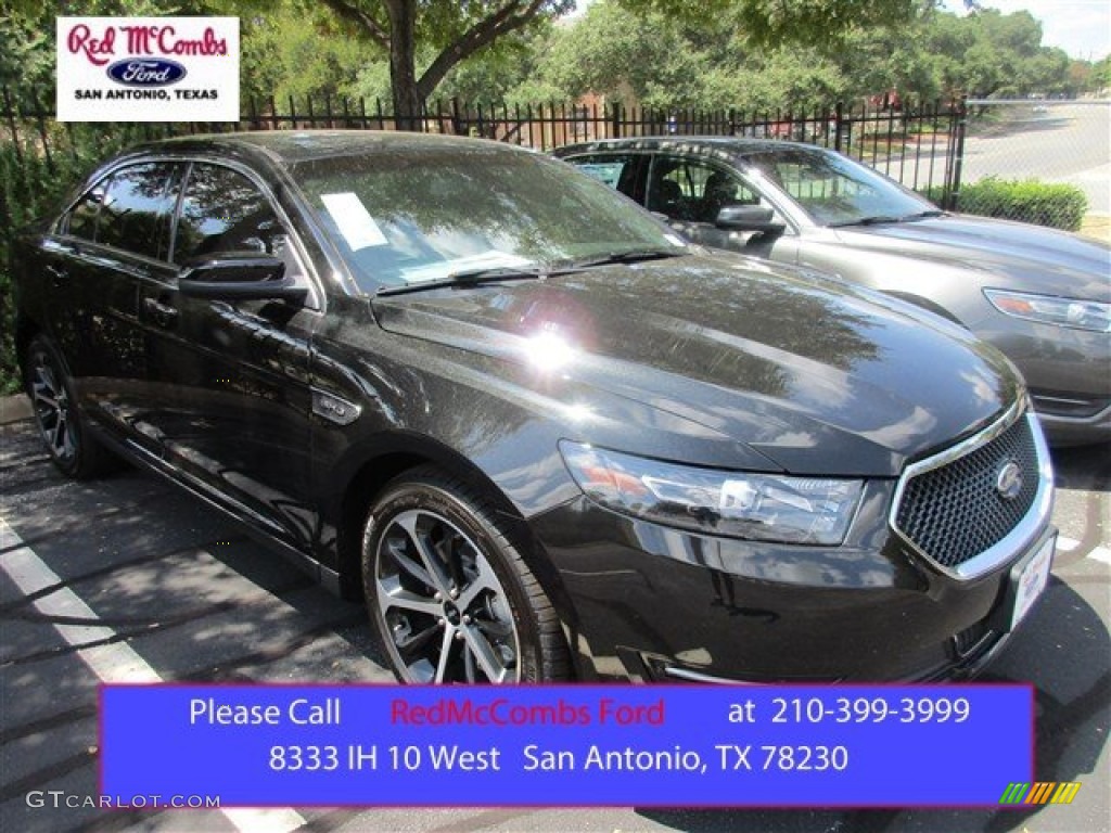 2015 Taurus SHO AWD - Tuxedo Black Metallic / SHO Charcoal Black/Mayan Gray photo #1