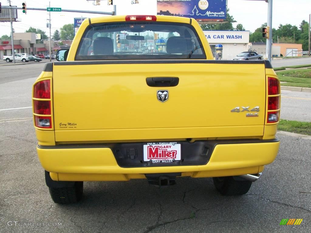 2005 Ram 1500 SLT Rumble Bee Regular Cab 4x4 - Solar Yellow / Dark Slate Gray photo #4