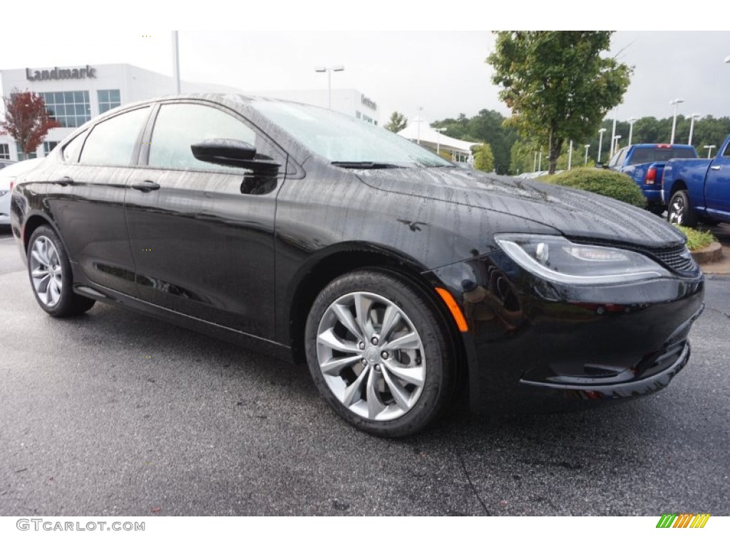 Black 2016 Chrysler 200 S Exterior Photo #107028942