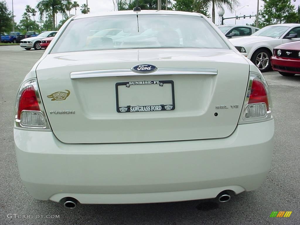 2008 Fusion SEL V6 - White Suede / Camel photo #4