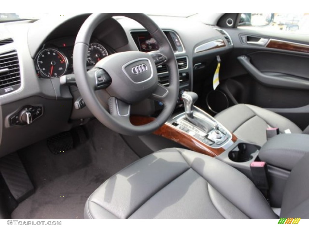 2016 Q5 2.0 TFSI Premium Plus quattro - Monsoon Gray Metallic / Black photo #14