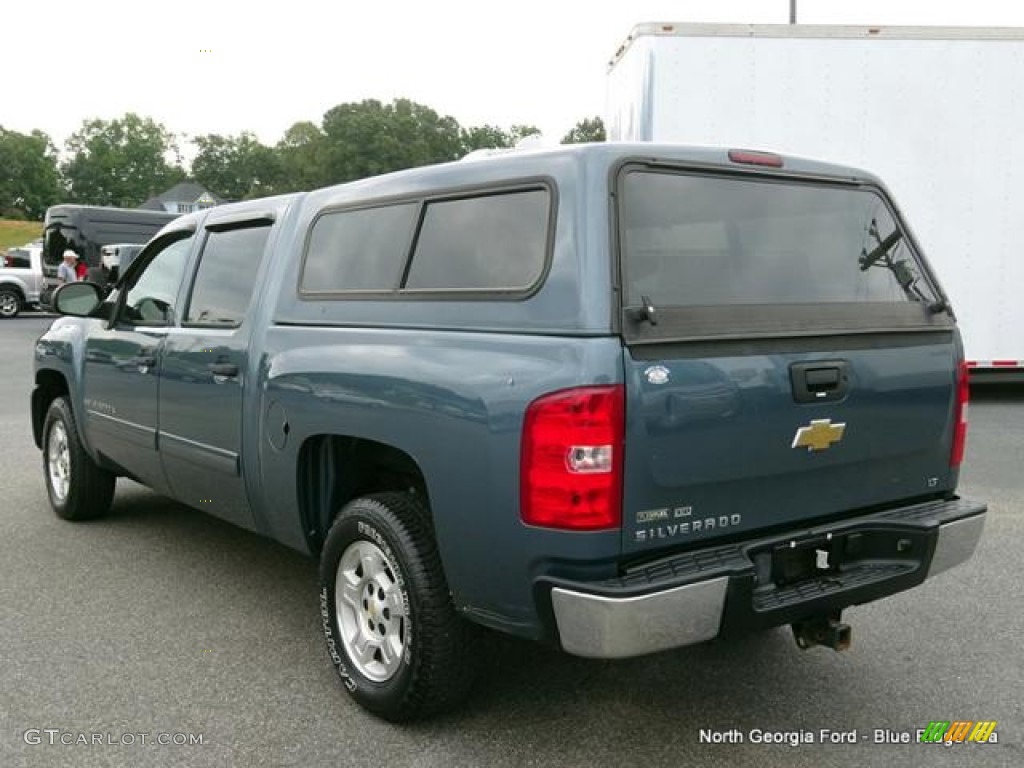 2009 Silverado 1500 LT XFE Crew Cab - Blue Granite Metallic / Light Cashmere photo #3
