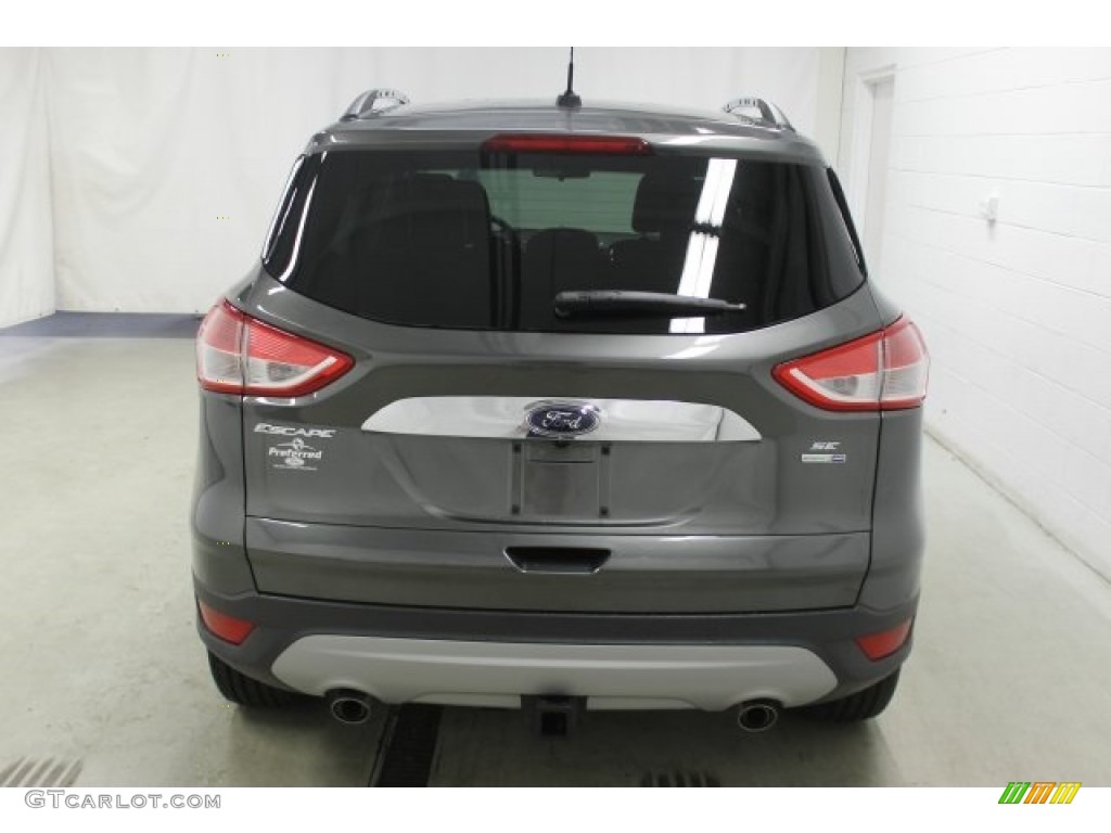 2016 Escape SE 4WD - Magnetic Metallic / Charcoal Black photo #5